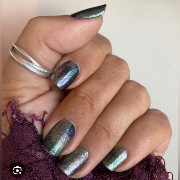 💅 3/$25 - ColorStweet - Runway lamé - Picture 4 of 4